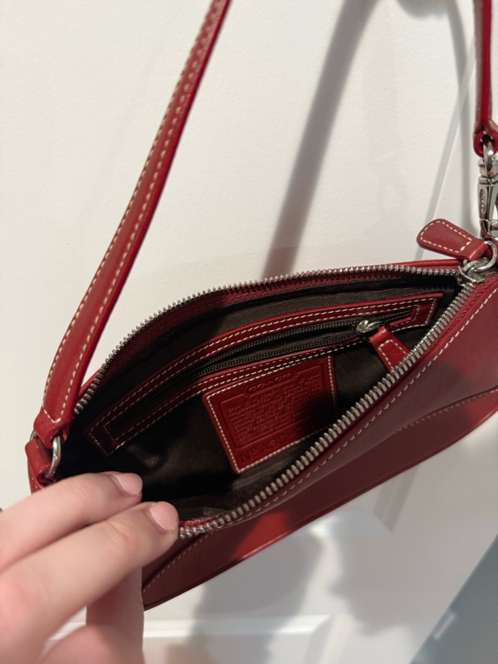 Coach Vintage Leather Hampton Purse Handbag No. A3S-7785 in excellent condition - Picture 5 of 10